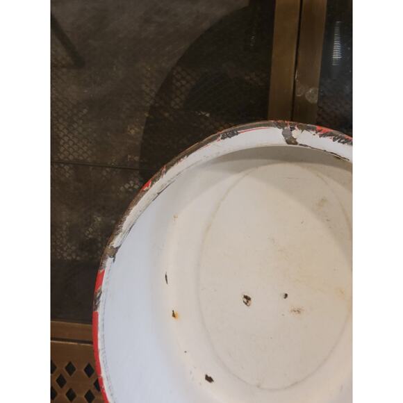 Vintage White/Red Oval Enamelware Basin Farmhouse Primitive Rustic Chippy Pan - Picture 4 of 7